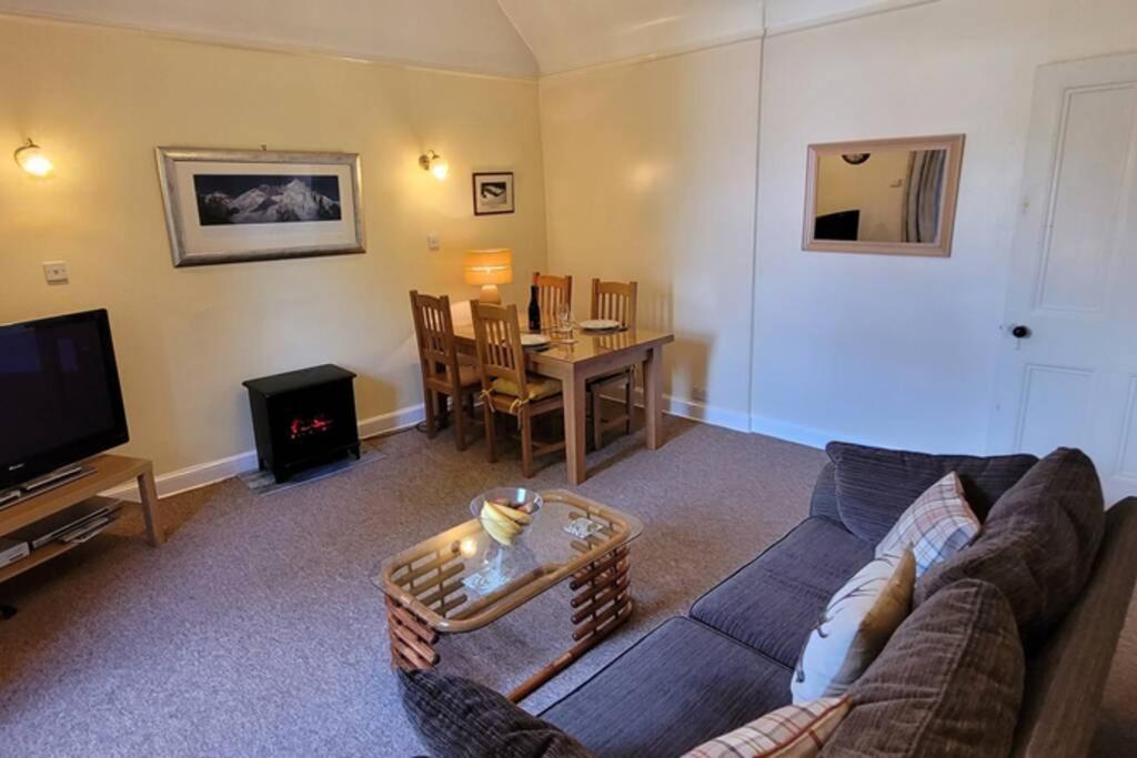 Pitlochry North Wing Apartment - Very Central Eksteriør billede